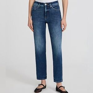 Express High Rise Straight Leg Mom Jeans 14